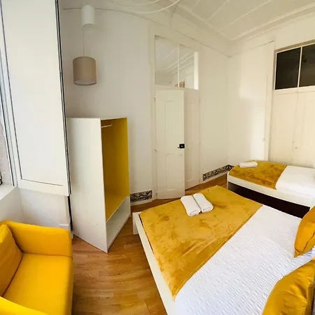 In Alfama, Location In * Lisboa