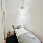 In Alfama, Location In * Lisbona