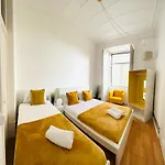 In Alfama, Location In Lisbona