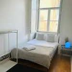 In Alfama, Location In *