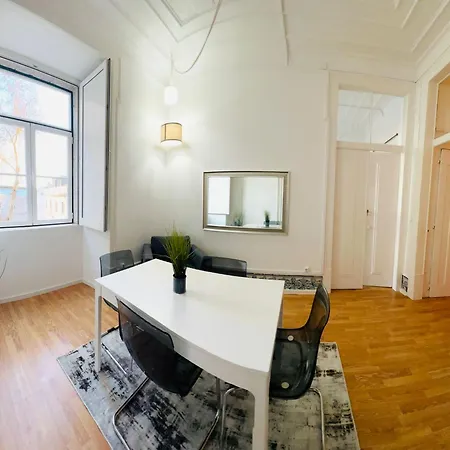 호스텔 In Alfama, Location In 리스본